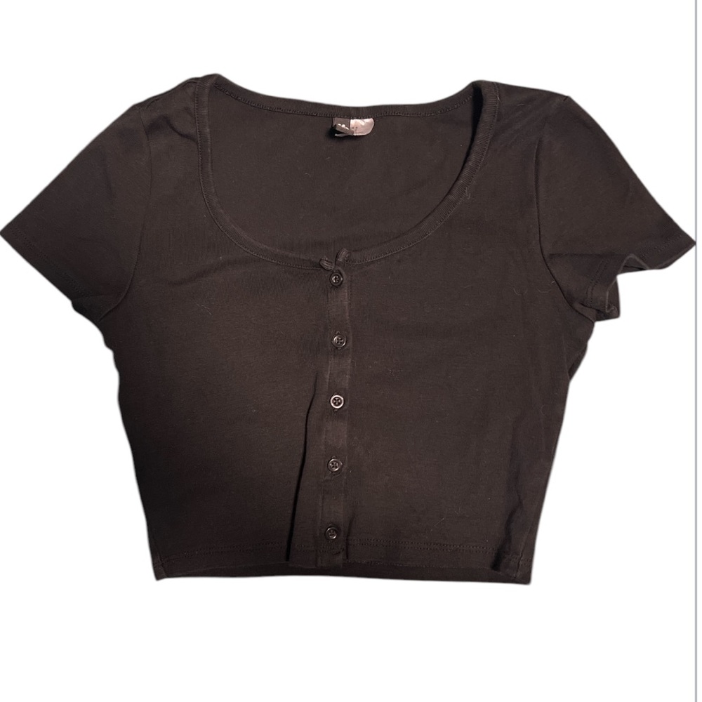 Divided H&M black cropped tee